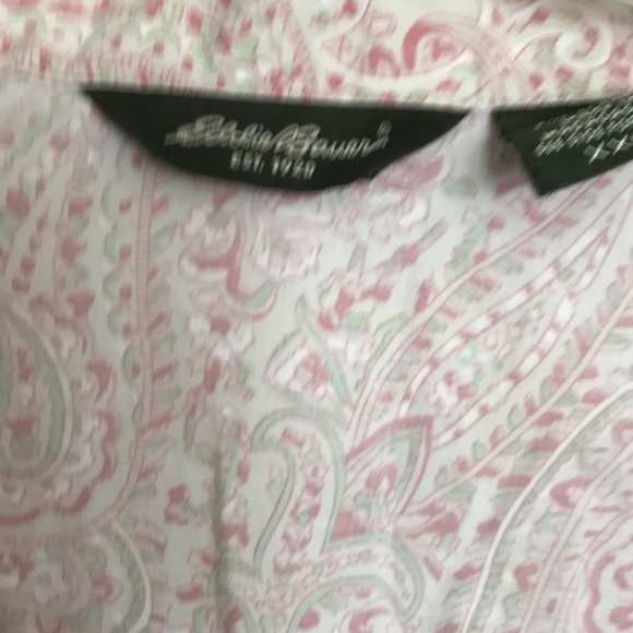 Gently worn long buttoned sleeved blouse - Picture 3 of 3